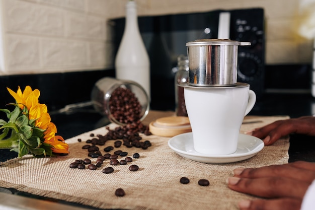 Porcelain mug and coffee maker