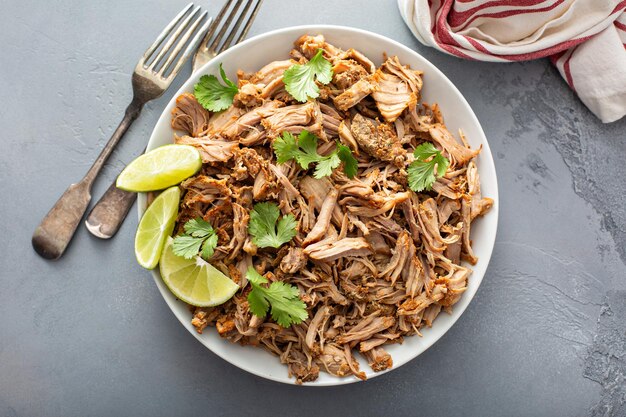 Pork carnitas with celery and lime