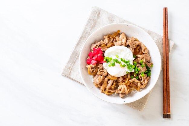 pork rice bowl with egg (Donburi) - japanese food 