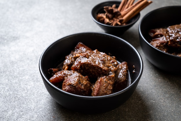 pork stew with herb