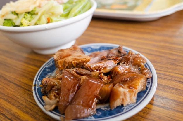 豚肉の醤油だれ