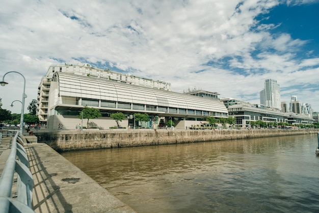 Foto a port buenos aires, argentina, 2 febbraio 2024