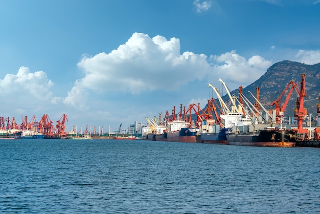 Port Portal Crane of Lianyungang Port