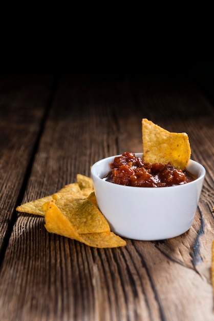 Portie Nacho's Met Salsa Dip