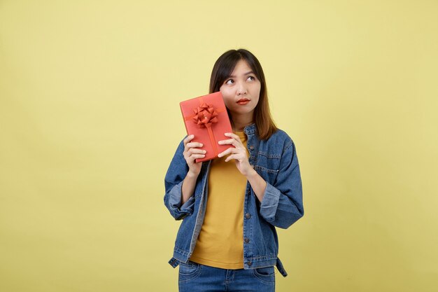 portrait asian woman with gift box