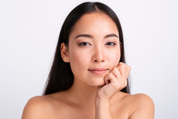 Photo portrait of beautiful asian woman with clear skin