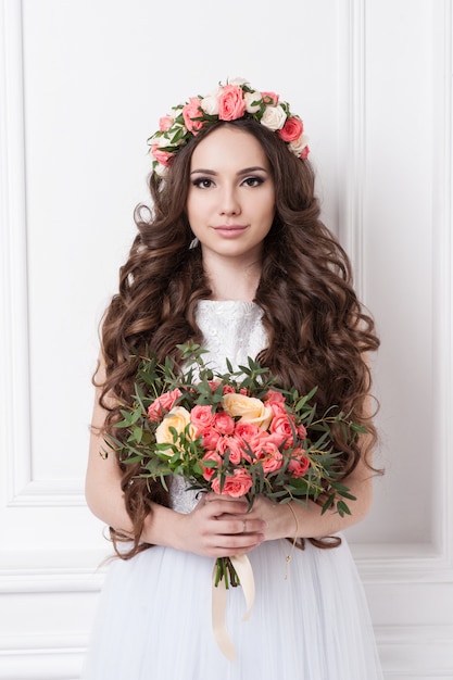 Portrait of beautiful bride. 