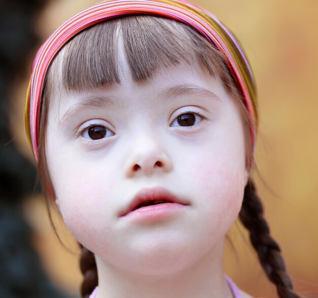 Portrait of beautiful girl in the city