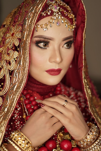 Portrait of a beautiful indian bride