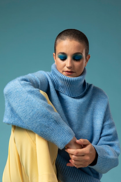 Photo portrait of beautiful woman posing in a turtleneck