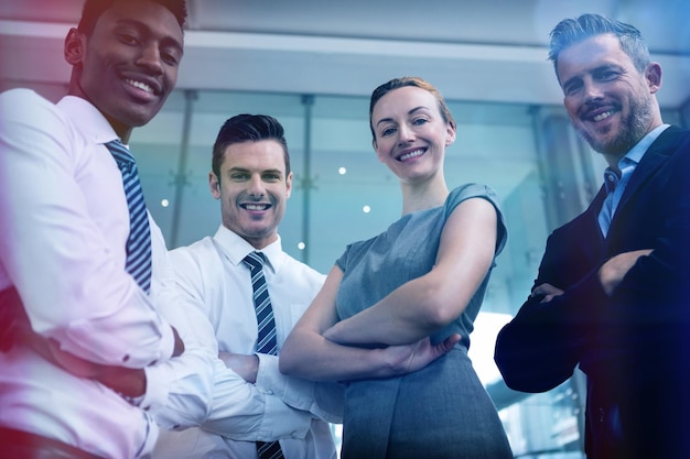 Photo portrait of business people standing in office