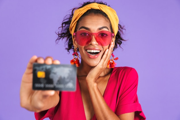 Photo portrait of a confident young african woman