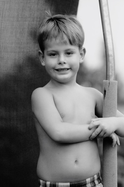 Photo portrait of cute shirtless boy