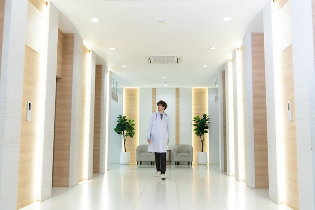 Portrait of Doctors and medical students with various gestures to prepare for patient care