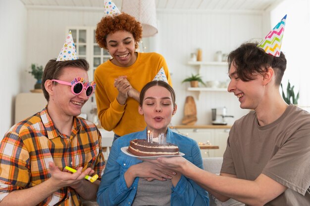 Photo portrait of family at home