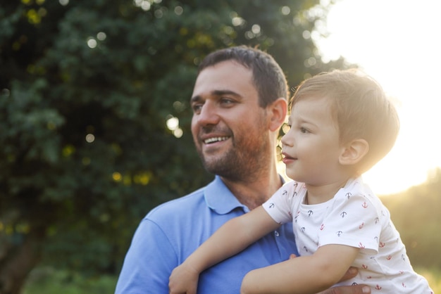 Photo portrait of father and son