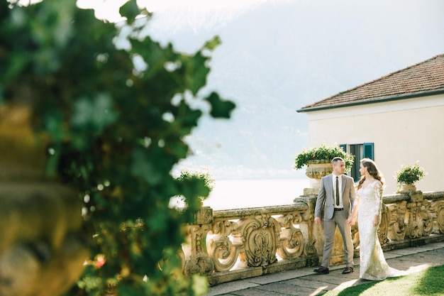 portrait of Gorgeous wedding couple in Italy