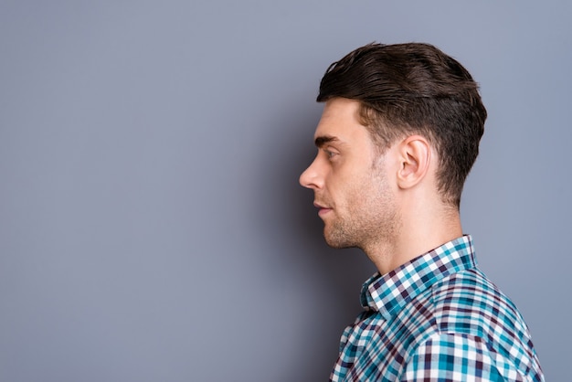 Photo portrait of a handsome young man