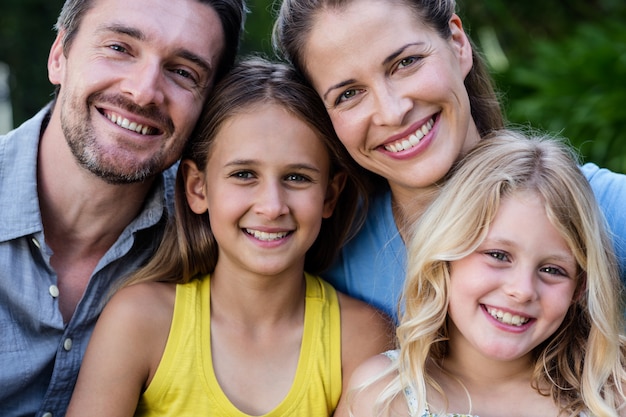 Foto ritratto di famiglia felice