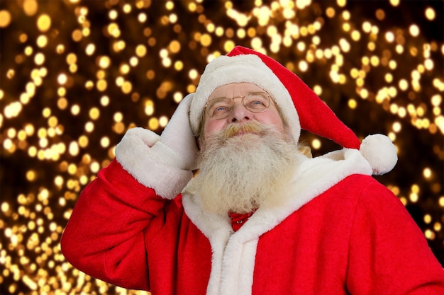 Портрет счастливого Санта-Клауса.