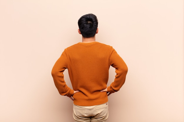 Photo portrait of a man on a cream background