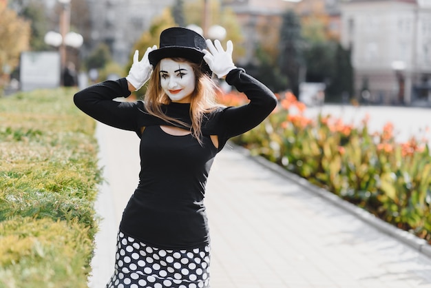 Portrait of a mime comedian.