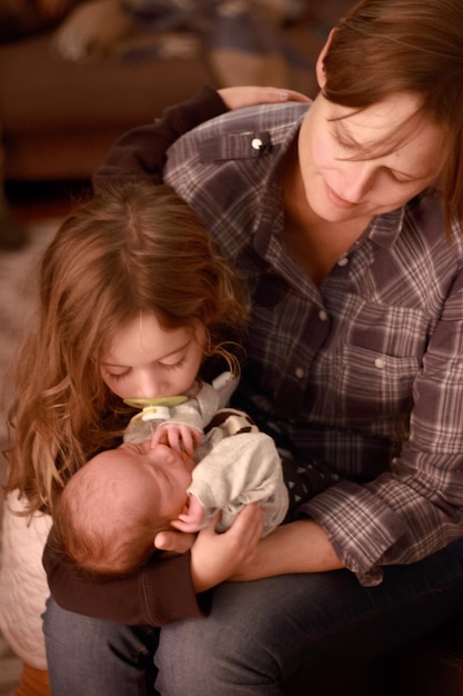 Foto ritratto di madre e figli