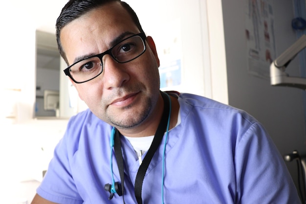 Photo portrait of nurse at hospital