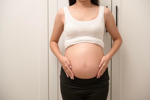 写真 美しい妊婦の肖像画 妊娠不妊治療 ivf 将来の妊娠コンセプト