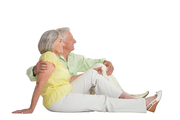 Photo portrait of senior couple hugging