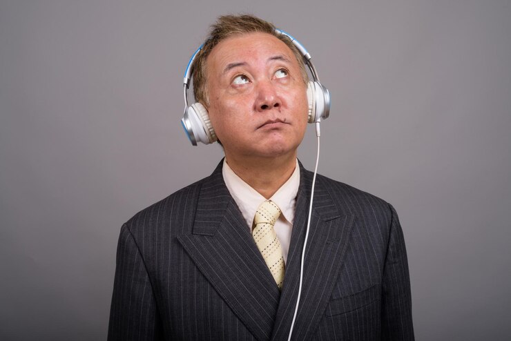 Photo 深刻な若者の肖像画
