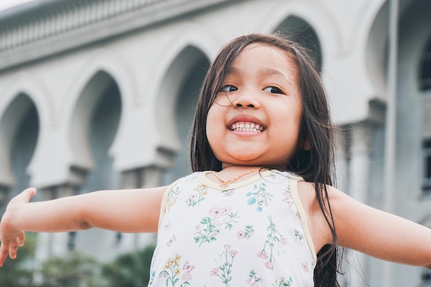 Photo portrait of a smiling girl