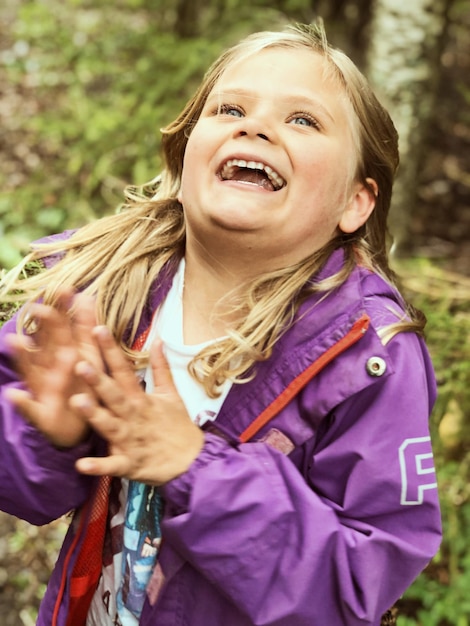 Photo portrait of a smiling girl