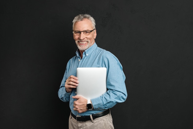 Portrait of a smiling mature man dressed in shirt