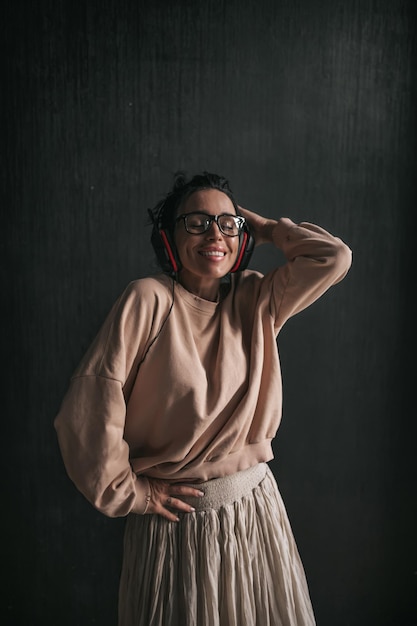 Photo portrait of a smiling young woman