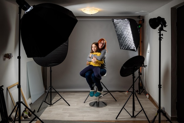 Photo portrait of woman photographing