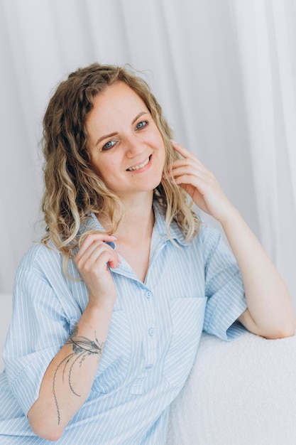 Portrait woman in studio