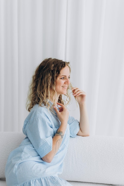 Portrait woman in studio