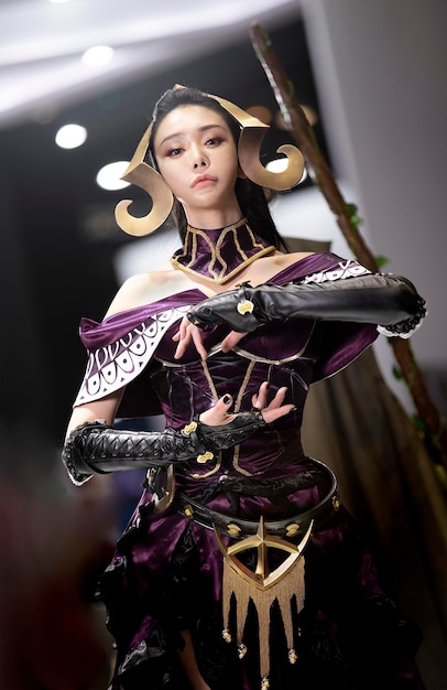 コスチュームを着た女性の肖像画