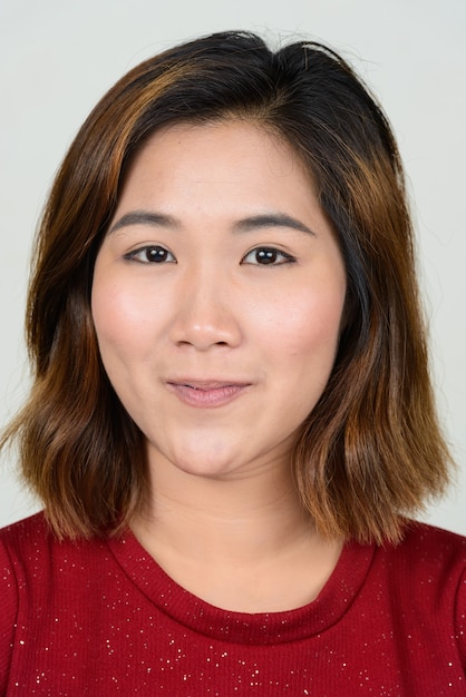 Photo portrait of young asian woman with short hair