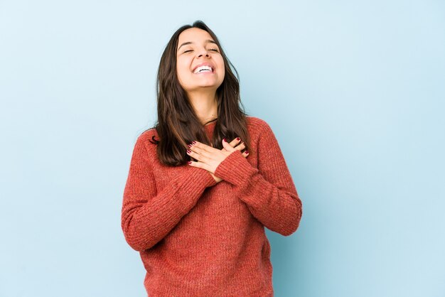 Ritratto di una giovane bella ragazza