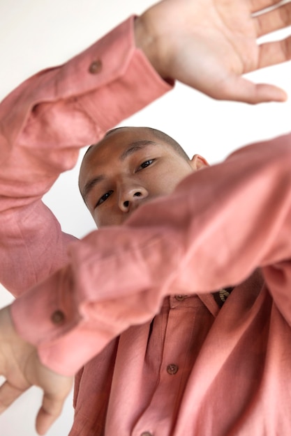 Photo portrait young man posing