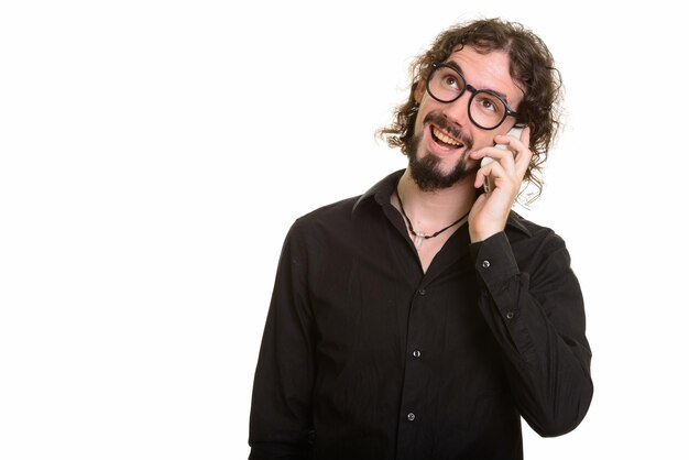 Photo portrait of young man standing against white background