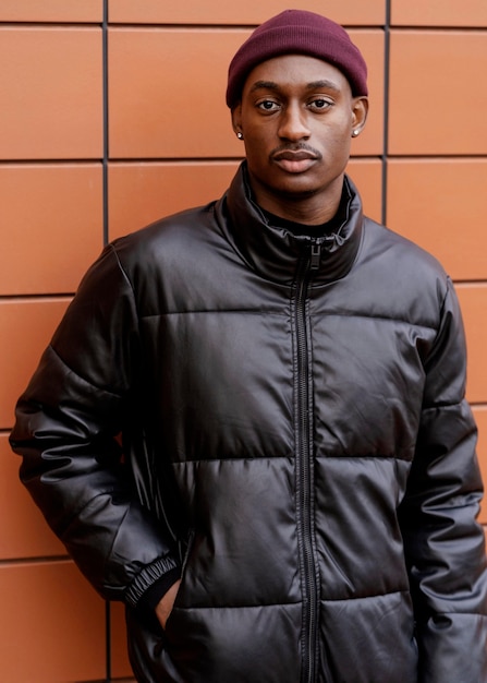 Photo portrait young man wearing cap