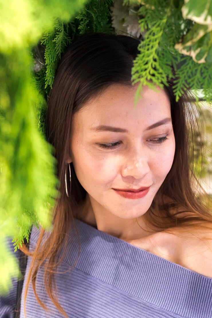 Photo 笑顔の若い女性の肖像画
