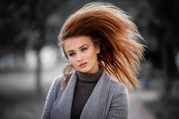 Photo portrait of young woman in winter