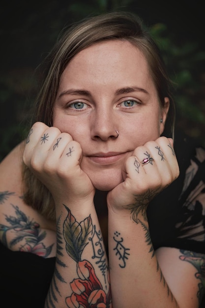 Photo portrait of young woman