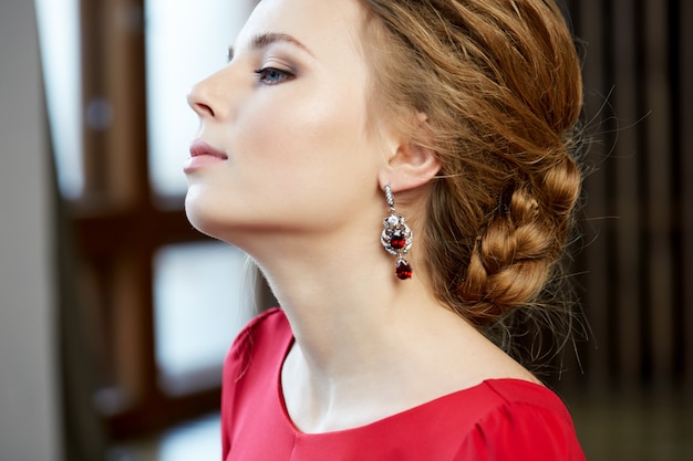 Photo portrait of a young woman