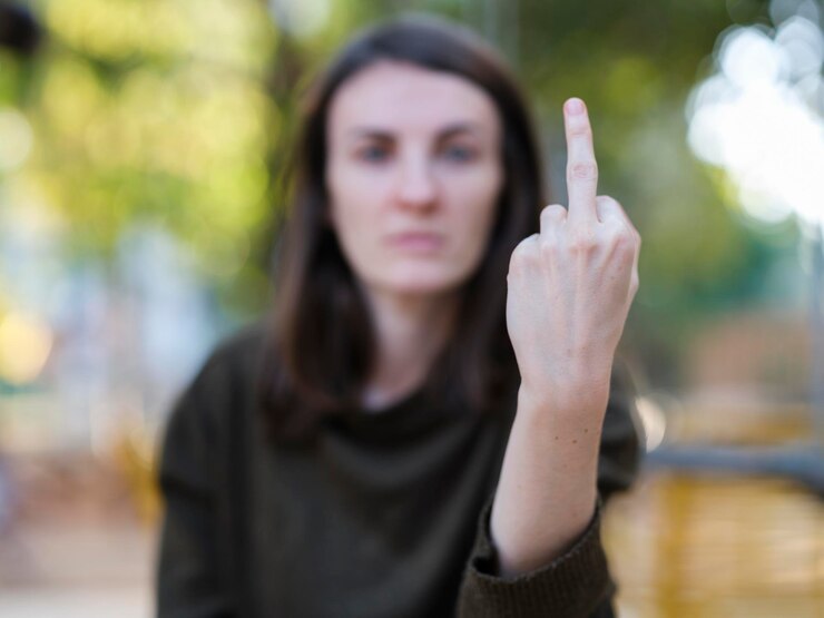 Foto portret van een boze vrouw