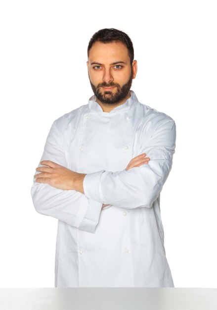 Portret van een chef-kok tegen een witte achtergrond